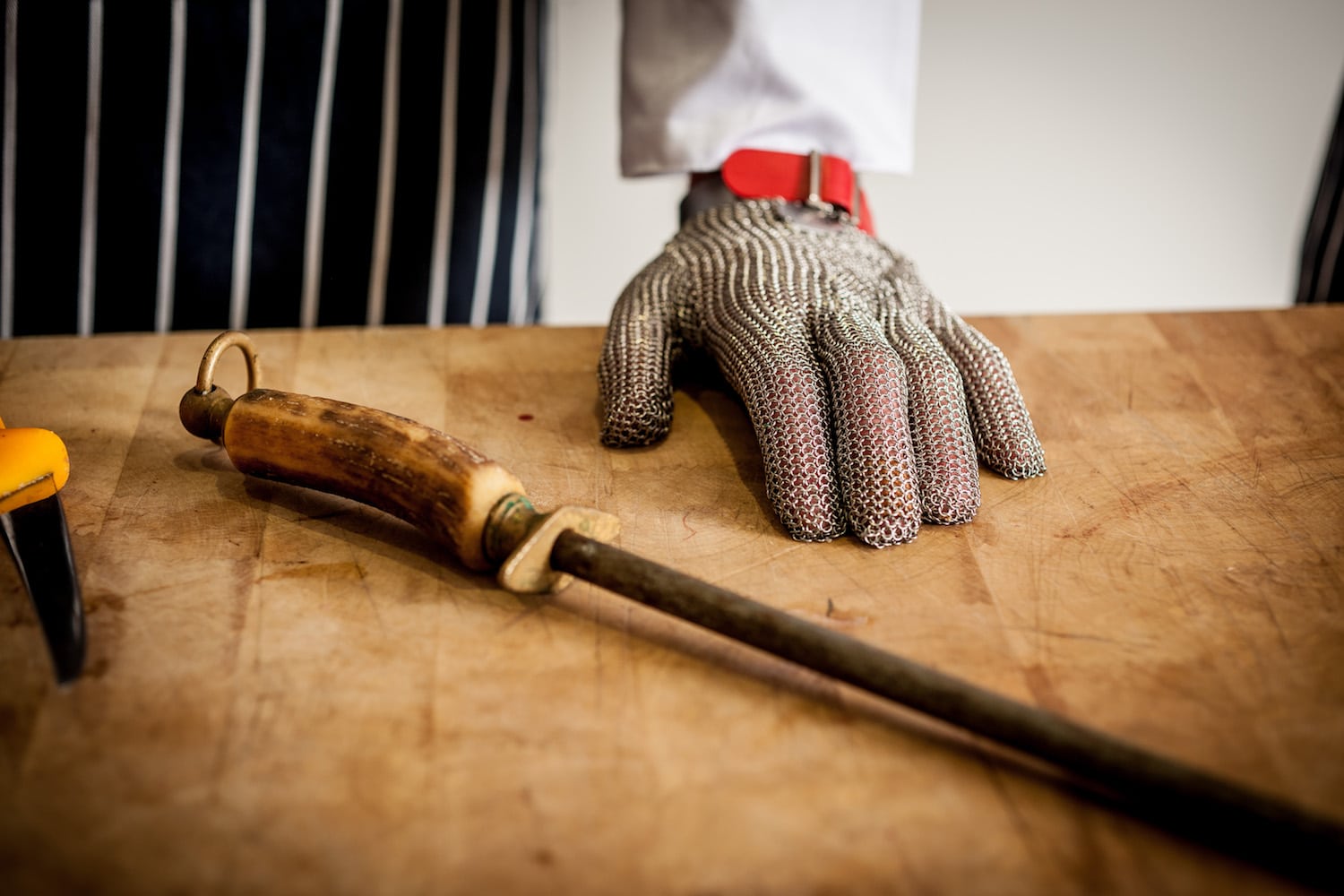 book butchery course in Cornwall at Etherington's